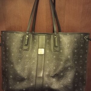MCM Reversible Liz Shopper in Visetos